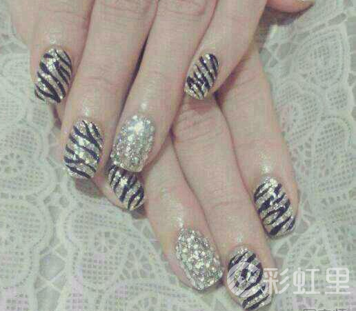 美甲斑马纹画法 闪亮美甲教程