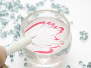 水染指甲怎么做　水染美甲教程