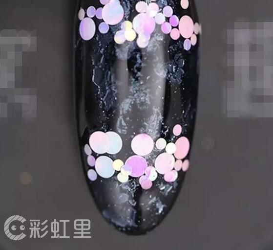 亮片美甲图片 星空贴纸美甲教程