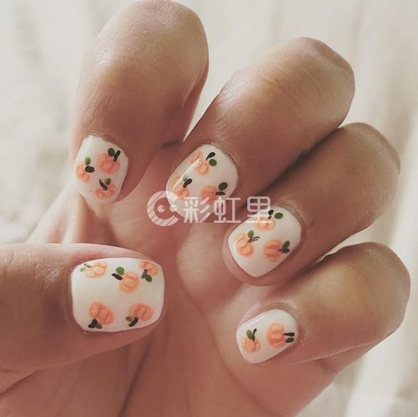 卡通美甲 南瓜美甲图片