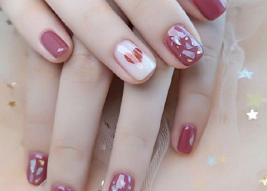 什么美甲最适合冬季?一波好看的美甲让你好看