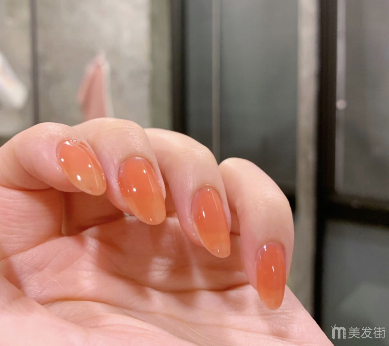 夏季流行什么颜色指甲 十款今年最流行的美甲颜色