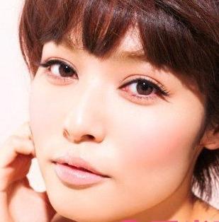 少女烟熏妆的画法 让你快速变身大眼美女尽显甜美