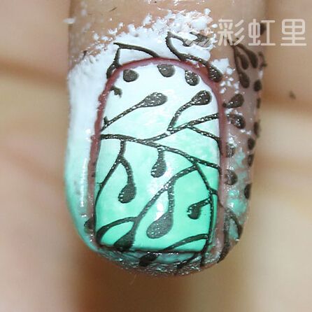 树影美甲画法教程 贴合夏日的意境