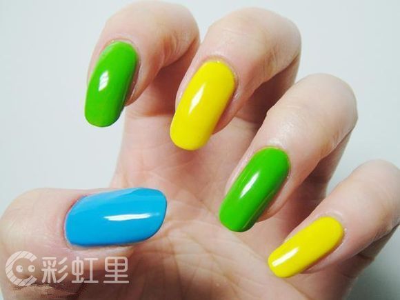 小兔子美甲图片 可爱美甲教程