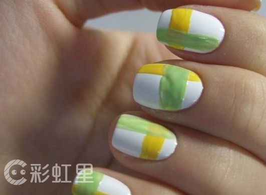 简单美甲diy 格子美甲教程