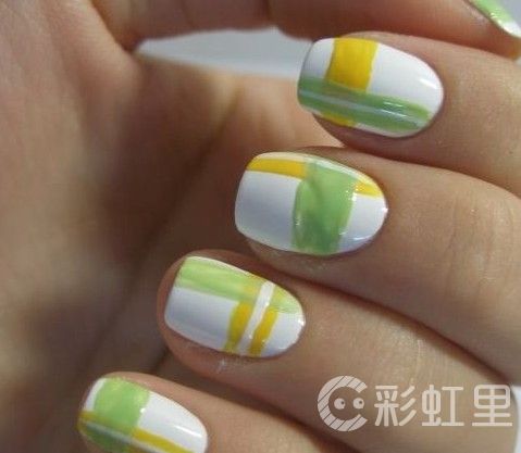 简单美甲diy 格子美甲教程