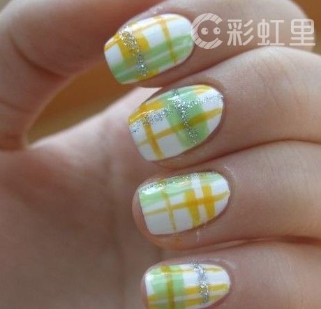 简单美甲diy 格子美甲教程