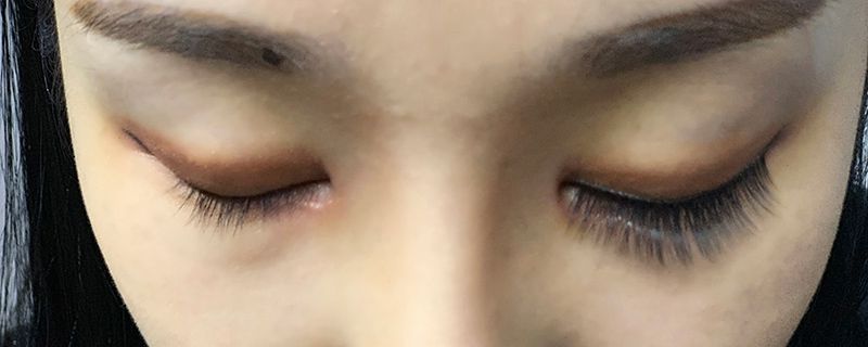 假睫毛怎么贴？无睫毛星人必看