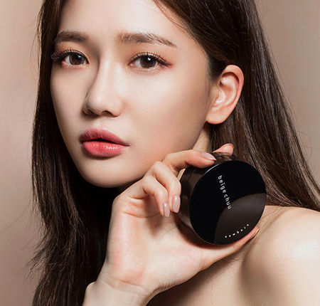 美宝莲的粉底好不好用？美宝莲的粉底有哪些优点？