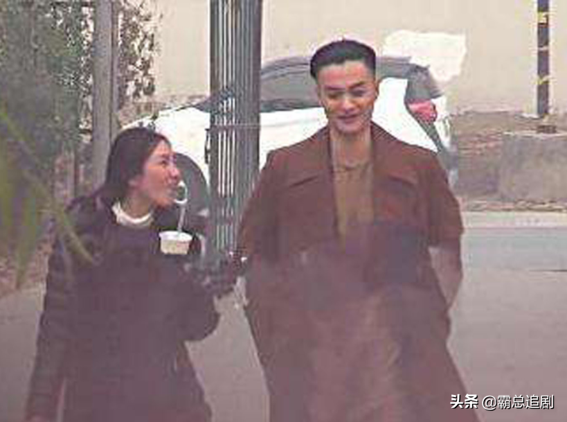 周一围个人资料简介(成于《演员的诞生》败于朱丹)