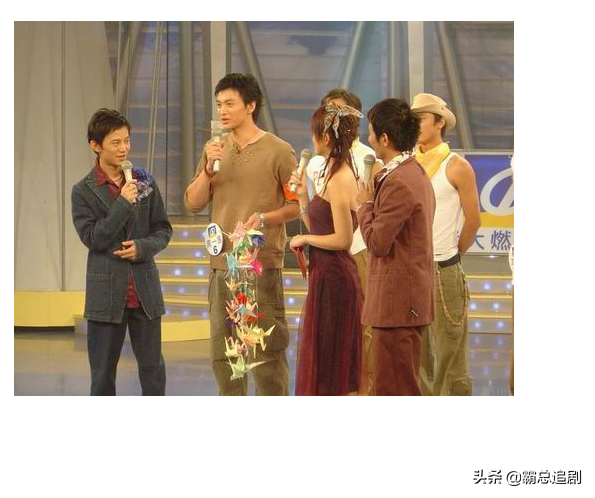 周一围个人资料简介(成于《演员的诞生》败于朱丹)