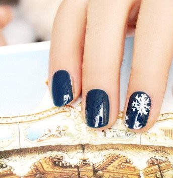 美甲diy教程图解 雪花美甲步骤