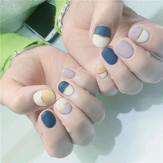指甲又小又短怎么美甲 适合短指甲的美甲图案