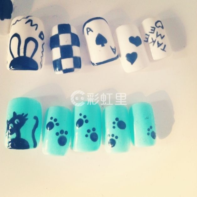 可爱型美甲 可爱小清新美甲图片