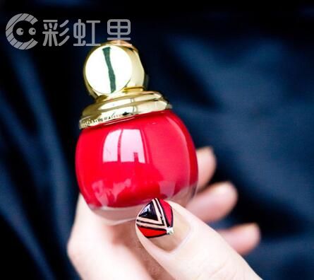 简单条纹美甲 条纹美甲图片