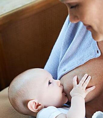 产后哺乳能让产妇丰胸瘦腰