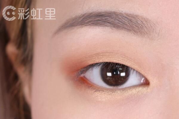 韩国单眼皮怎么画眼妆 单眼皮眼妆的画法