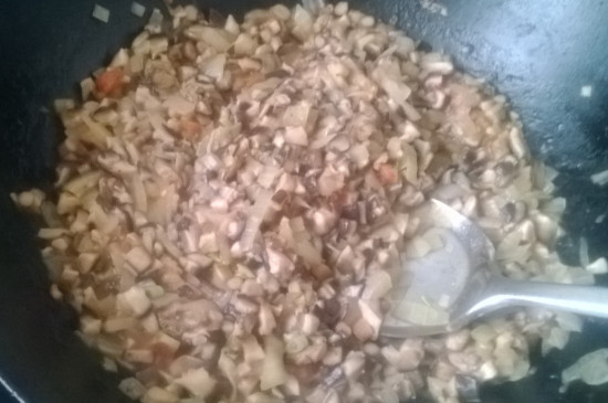 萝卜香菇饺子馅的做法