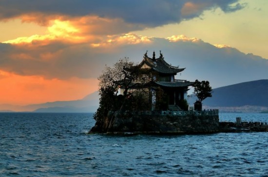 洱海在哪里