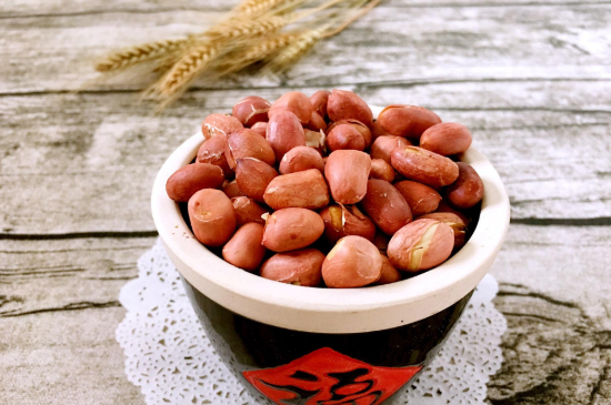 微波花生米怎么做好吃带咸味