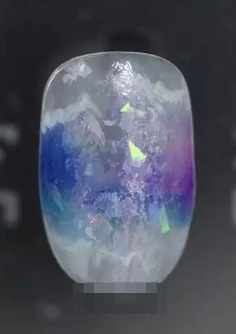 秋季晕染美甲 金色亮片美甲教程