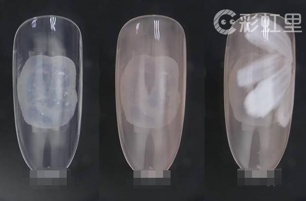 秋季晕染美甲 粉色晕染美甲教程