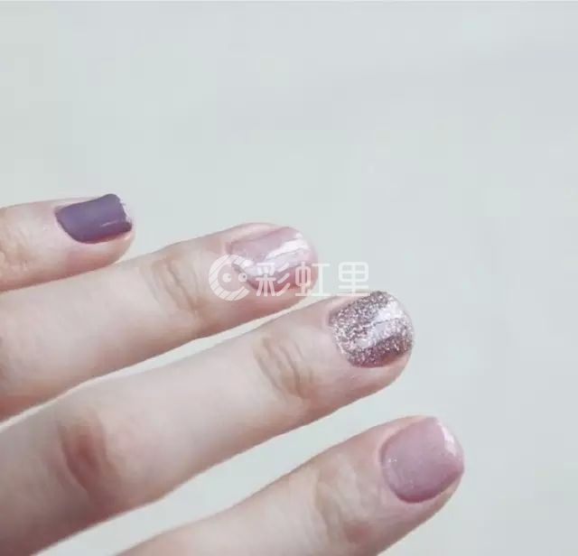 为什么女生爱美甲 女生喜欢美甲的小事