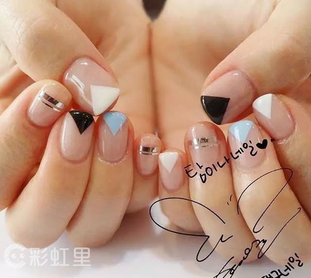 女明星美甲 明星美甲款式