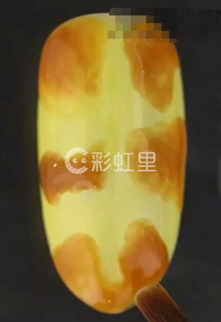 琥珀色美甲 民族风美甲教程