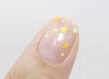 萌卡通美甲 蜘蛛侠美甲步骤