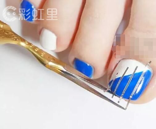 简约线条美甲 简约脚美甲教程