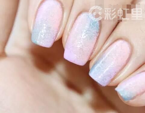 美甲晕染彩绘 星空美甲晕染教程