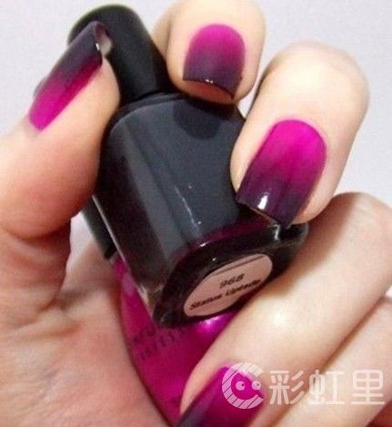 绚丽渐变色美甲 美甲渐变教程