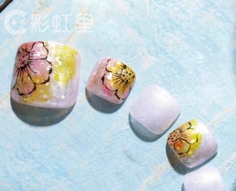 清新花卉美甲 彩绘美甲教程