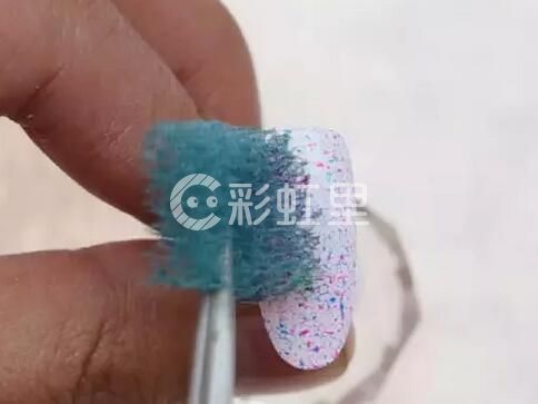 黑色美甲款式　花朵美甲教程