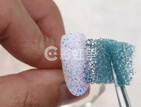 黑色美甲款式　花朵美甲教程