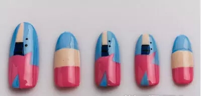 t台走秀美甲 秀场流行美甲图片