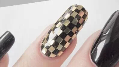美甲贴片款式 金属亮片美甲教程