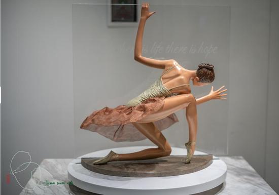 7月仲夏 不可错过的新国贸饭店《夏慕风华》艺术展