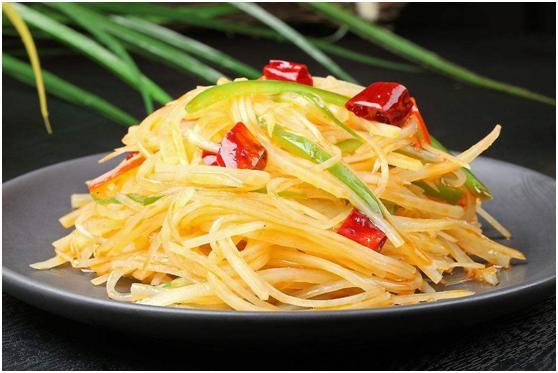 炒土豆丝的做法，浸泡去淀粉是关键！