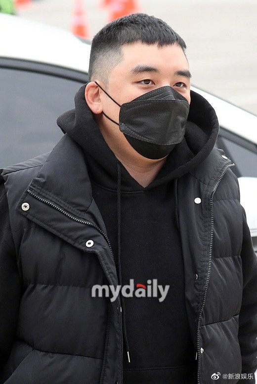 李胜利被判有期徒刑1年6个月 李胜利九项嫌疑全部判决有罪