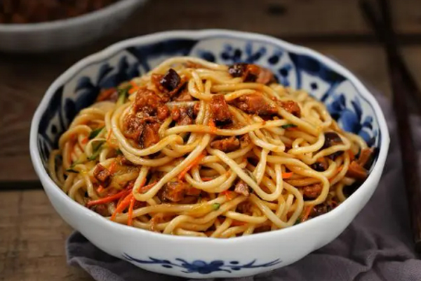厨房剩油怎么倒掉 油炸食品的危害