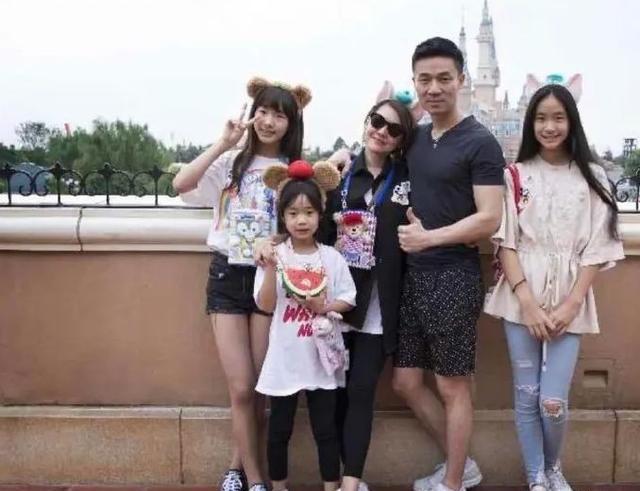 许雅钧被曝出轨俄罗斯美女 许雅钧出轨俄罗斯美女