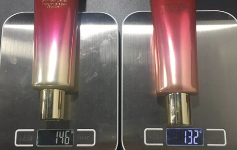 雅诗兰黛红石榴洗面奶真假对比图解 看包装盒管身瓶盖