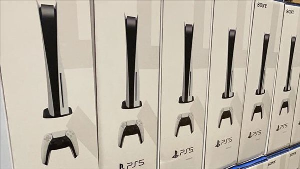 PS5全球销量达2000万 计划年内继续加大主机供应量