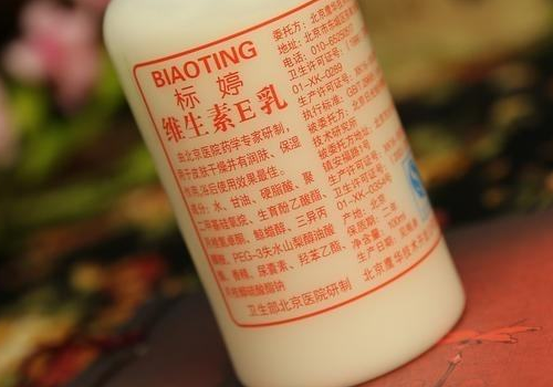 洗面奶可以洗头吗 可以洗手吗