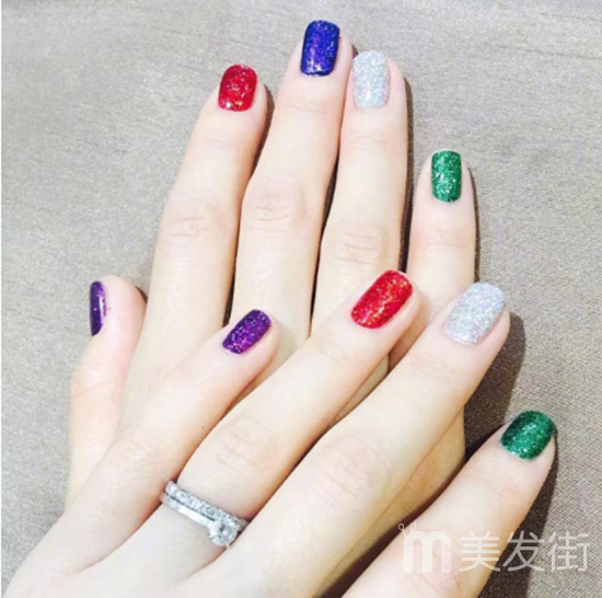 夏天清新跳色美甲 美甲跳色款式图夏天