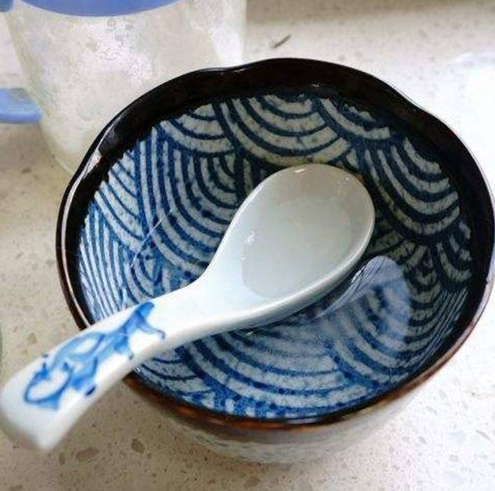 白醋洗脸对皮肤好吗,杀菌嫩肤提亮肤色