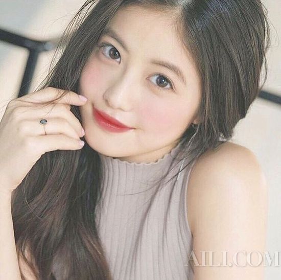 染对发色可以修饰脸型?发色小心机肉脸秒变瓜子脸!